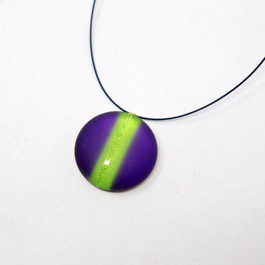 Medium Pendant Necklace