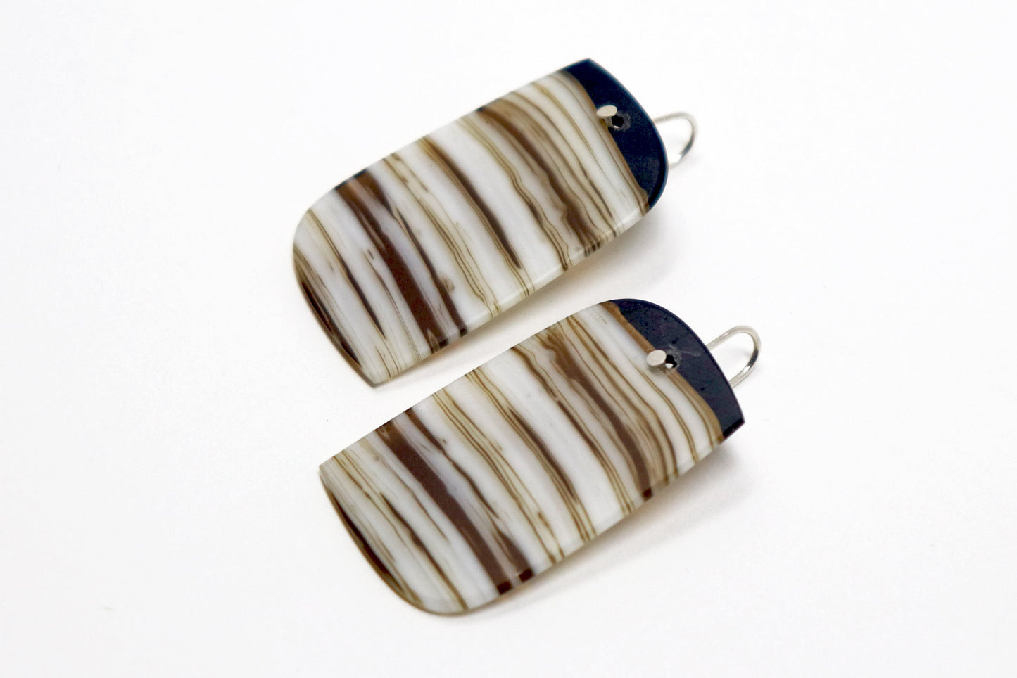 One Piece Carved Dangle Earrings